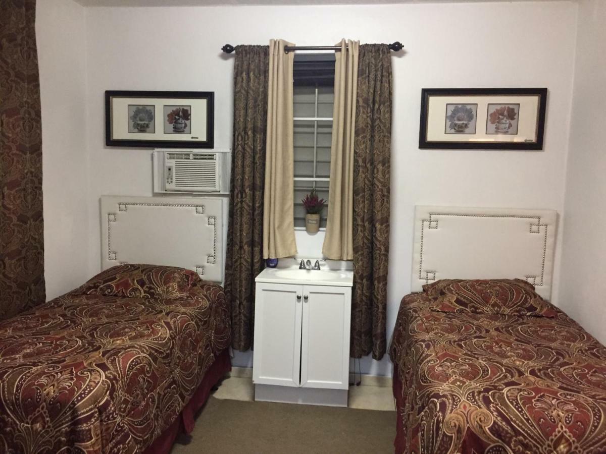 Great Savannah Guesthouse Sabana Grande Екстериор снимка